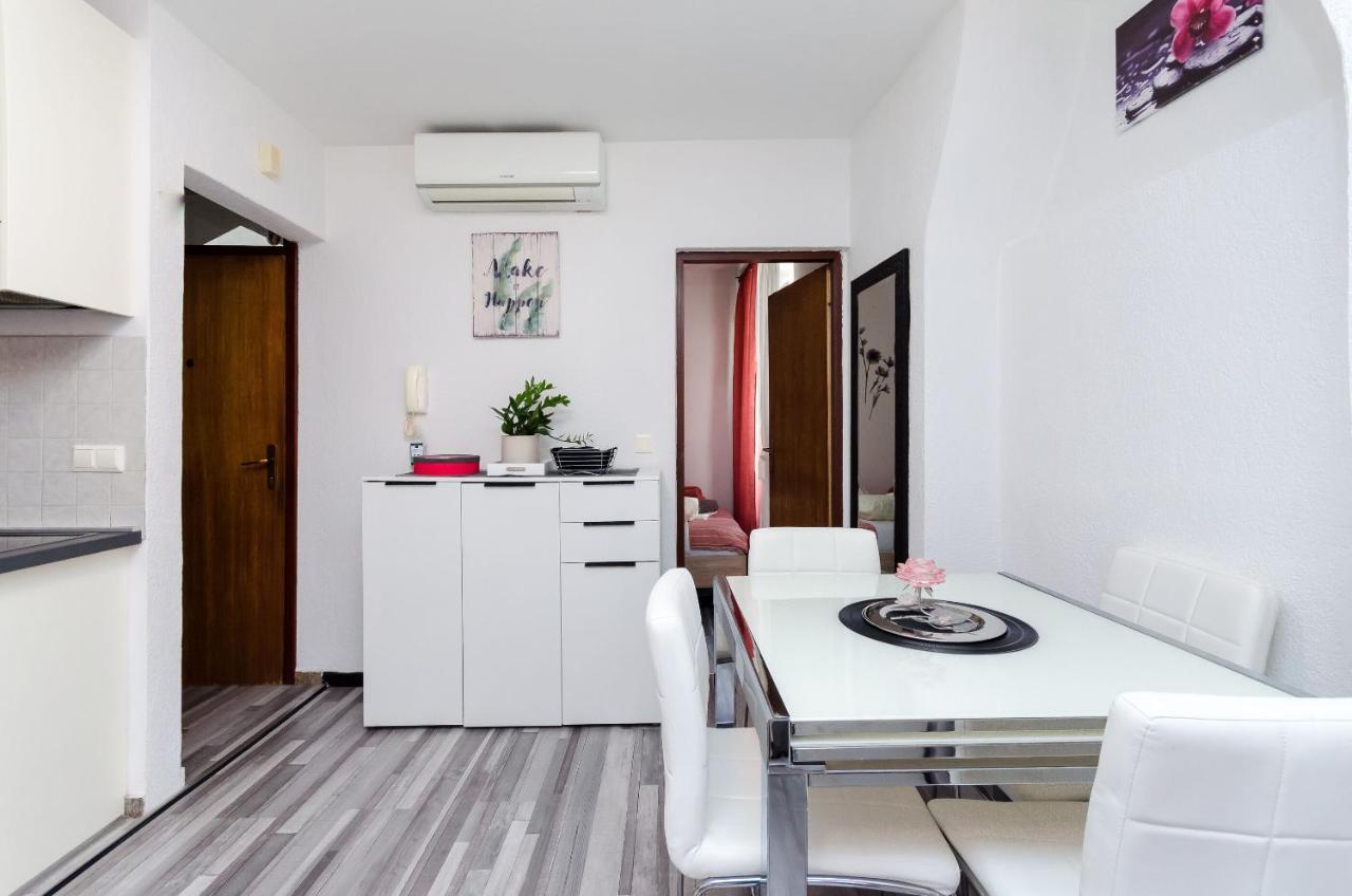 Apartment Mare Vrsar Exterior photo